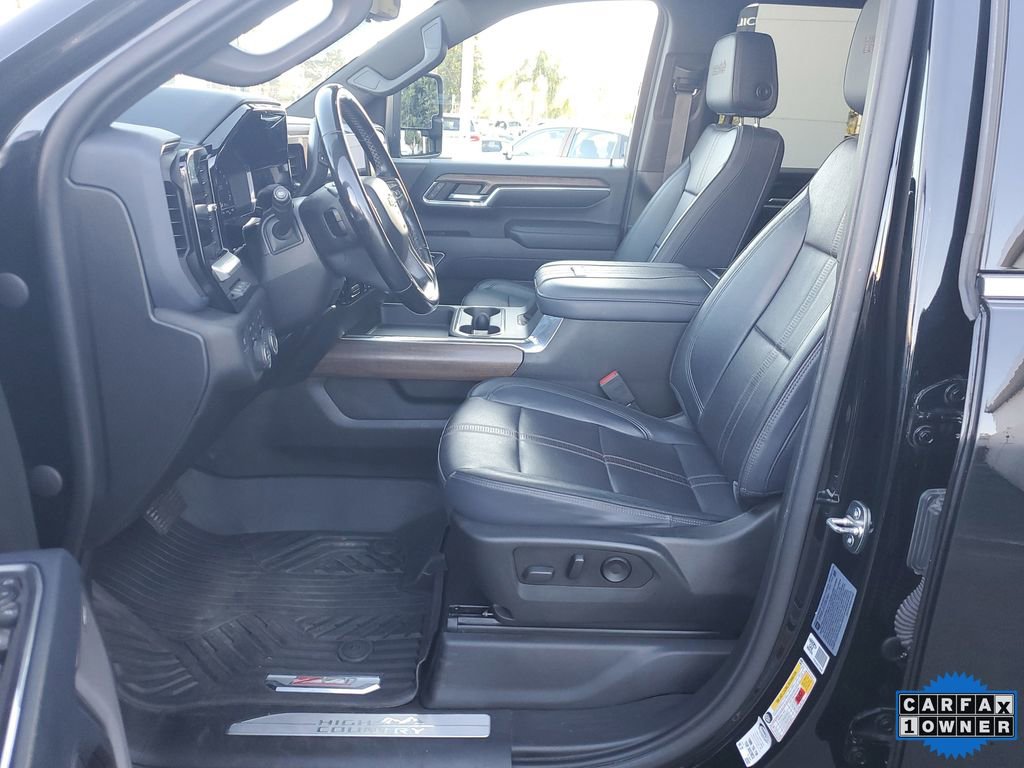 Used 2024 Chevrolet Silverado 2500 High Country w/ High Country Premium Package image 18