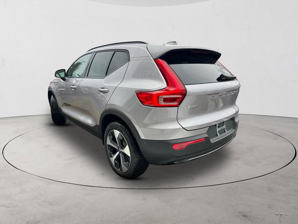 New 2026 Volvo XC40 B5 Plus w/ Protection Package Premier AWD/4WD image 3