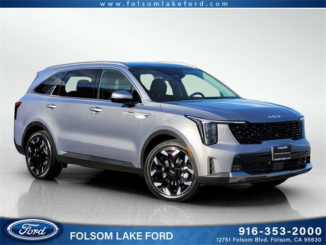 Used 2025 Kia Sorento EX w/ Panoramic Sunroof Package