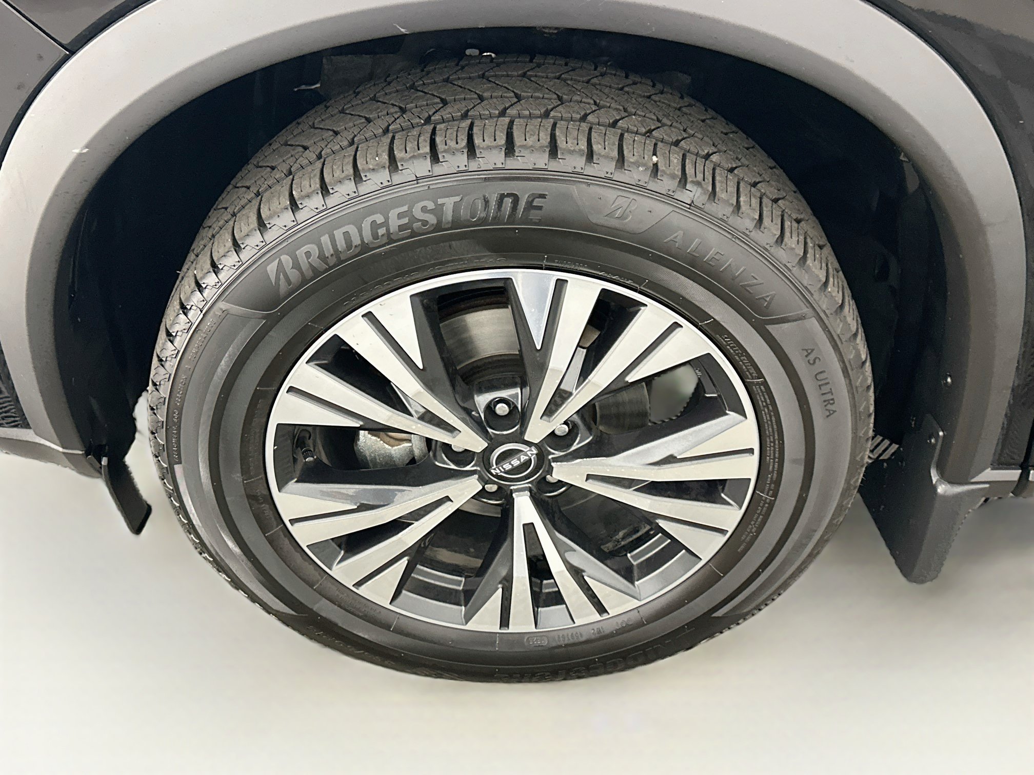 Used 2023 Nissan Rogue SV w/ SV Premium B Package AWD/4WD image 11