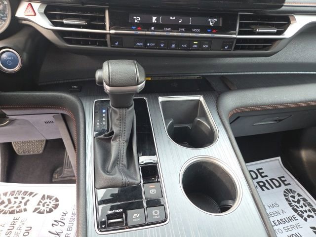 Used 2023 Toyota Sienna XSE image 22