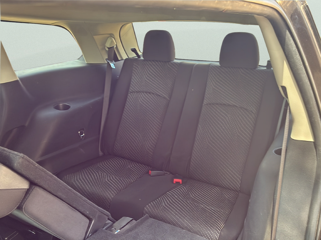 Used 2020 Dodge Journey SE w/ SE Popular Equipment Group FWD image 35
