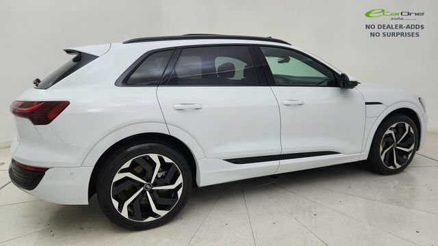 Used 2024 Audi Q8 e-tron Prestige w/ Prestige Package AWD/4WD image 6
