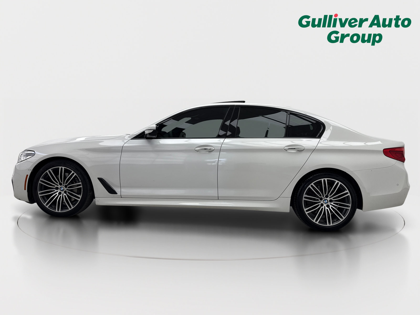Used 2017 BMW 540i RWD image 3