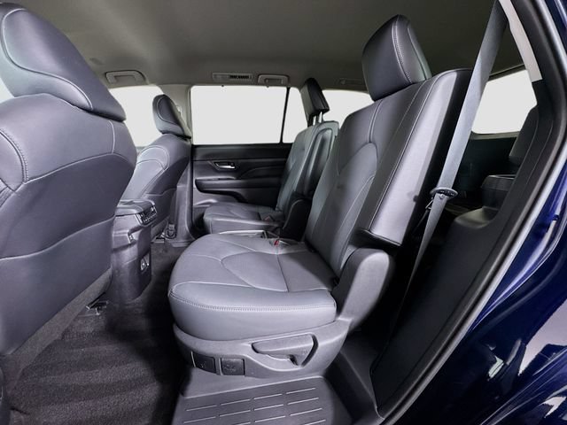 Certified 2024 Toyota Grand Highlander AWD image 26