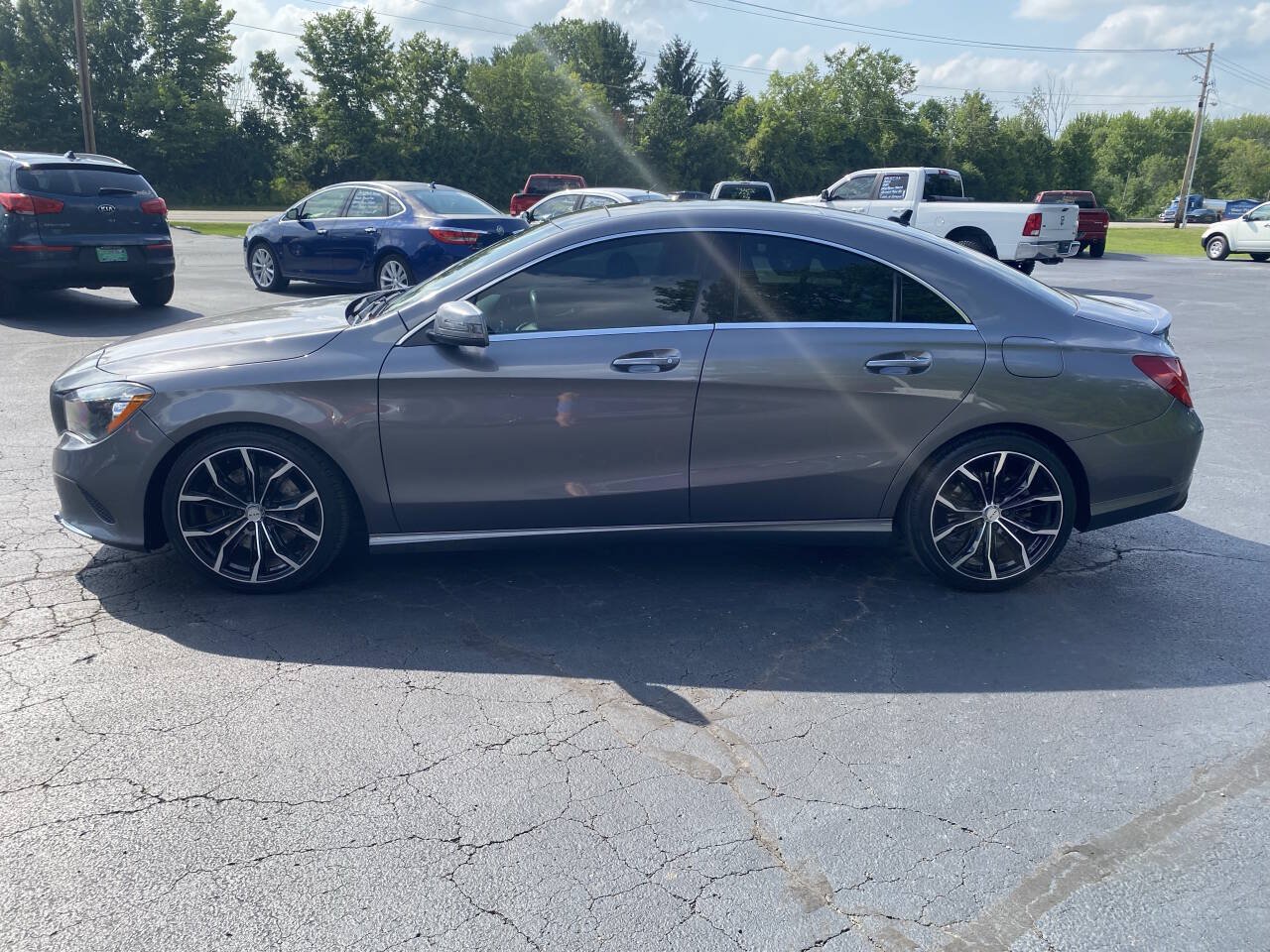 Used 2019 Mercedes-Benz CLA 250 4MATIC image 2