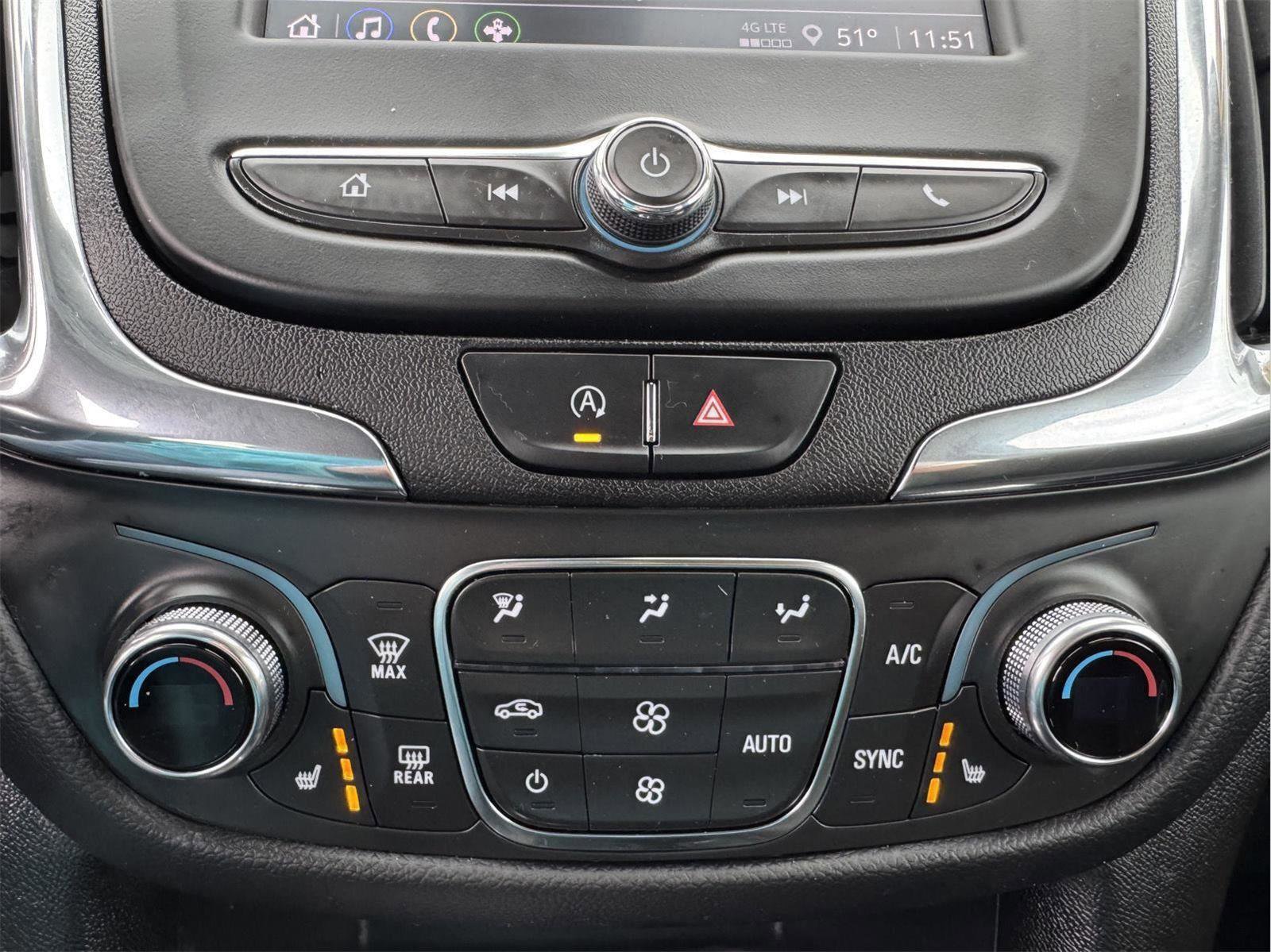 Used 2023 Chevrolet Equinox LT AWD/4WD image 24