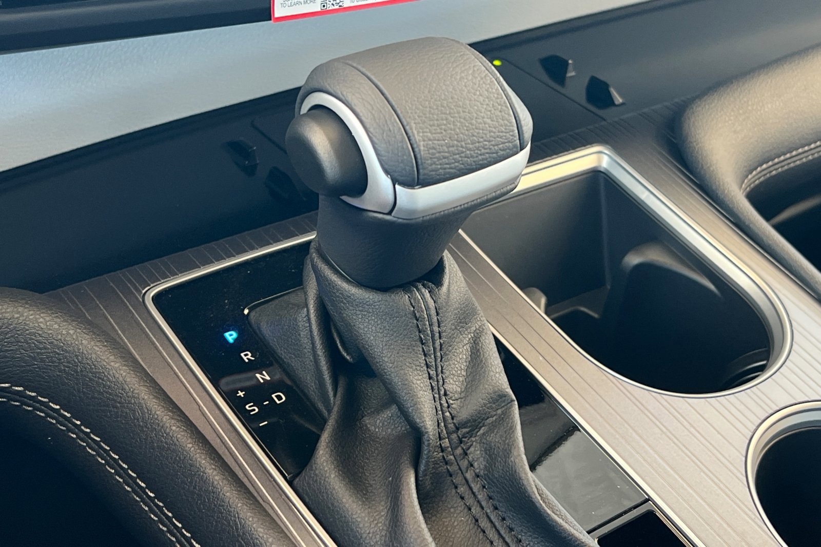 Certified 2026 Toyota Sienna XLE FWD image 21