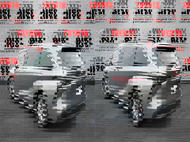 New 2026 Toyota Sienna LE image 7