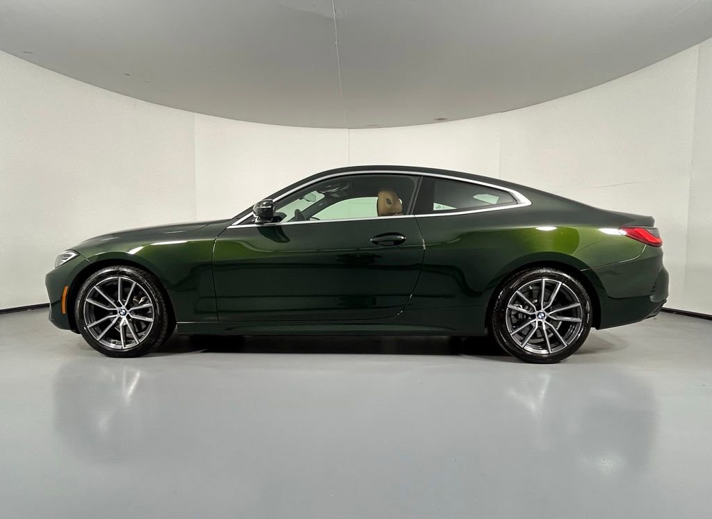 Used 2023 BMW 430i xDrive Coupe w/ Premium Package image 4