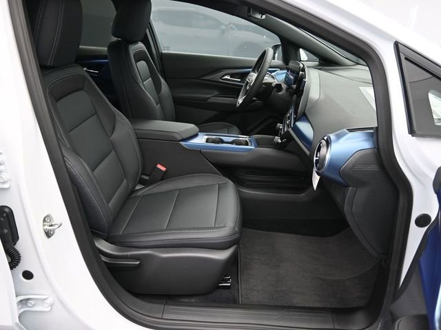 New 2026 Chevrolet Equinox EV LT FWD image 40