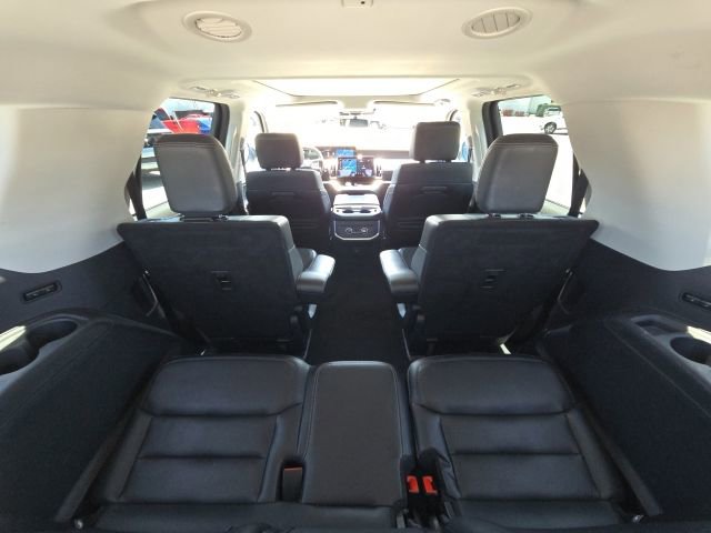 Used 2025 Ford Expedition Max Platinum AWD/4WD image 16