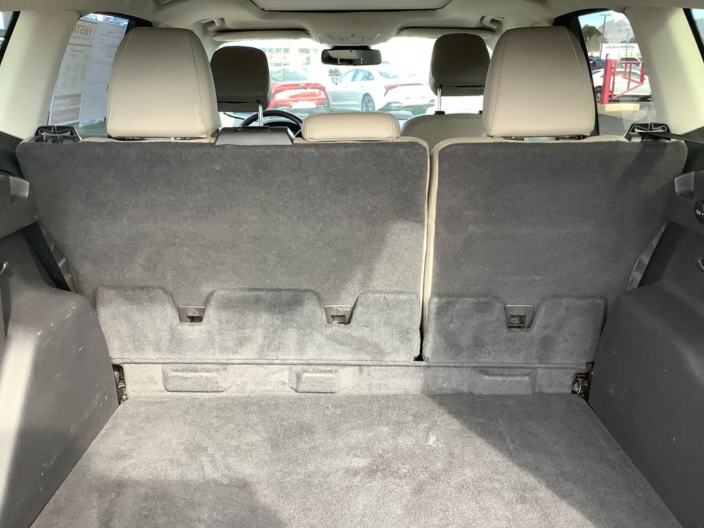 Used 2019 Ford Escape SEL image 29