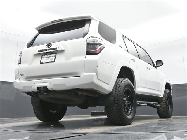 Used 2015 Toyota 4Runner SR5 image 48