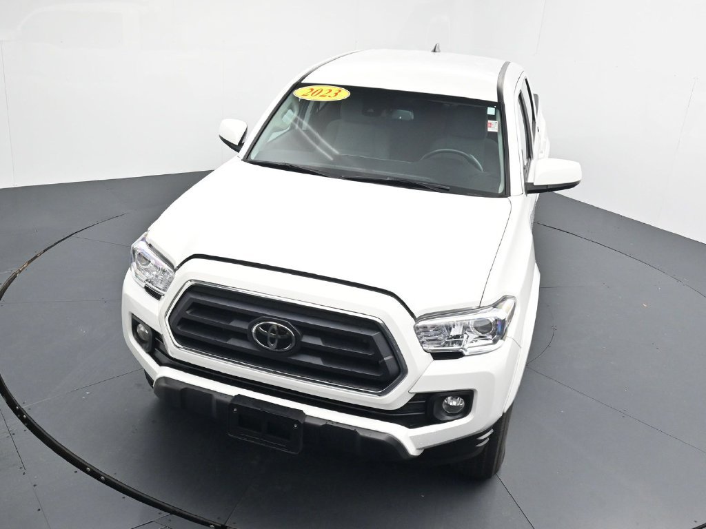 Used 2023 Toyota Tacoma SR5 AWD/4WD image 25