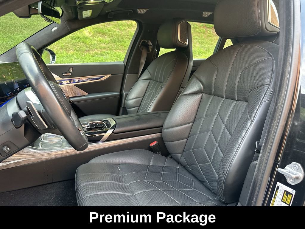 Used 2024 BMW 760i xDrive 760i xDrive w/ Executive Package image 15