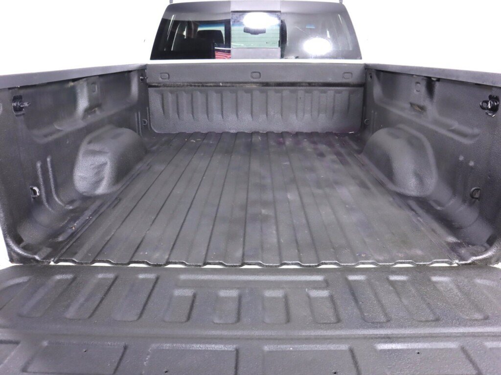 Used 2017 GMC Sierra 1500 SLE w/ Max Trailering Package AWD/4WD image 30