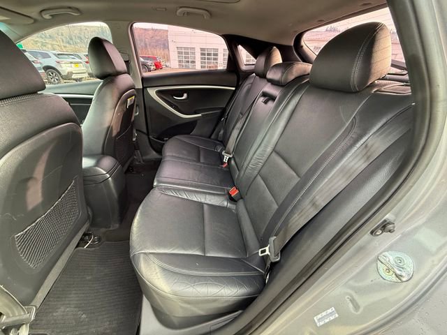 Used 2014 Hyundai Elantra GT w/ Option Group 03 image 17