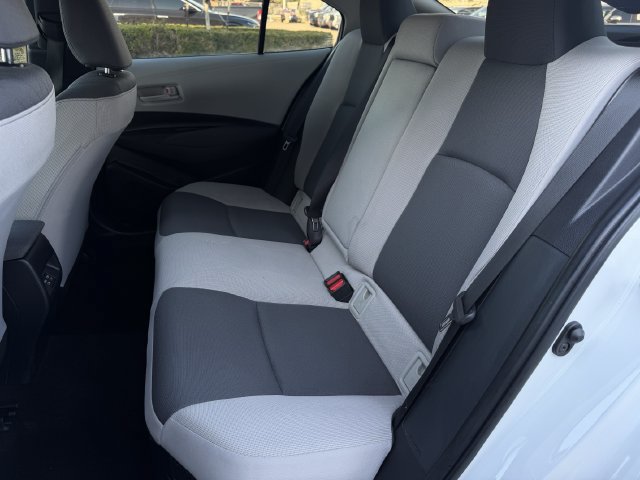 Used 2025 Toyota Corolla LE FWD image 24
