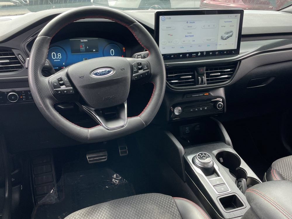 Used 2023 Ford Escape ST-Line Select w/ Tech Pack #2 AWD/4WD image 5