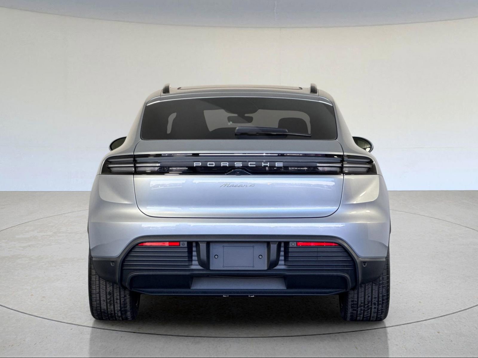 New 2026 Porsche Macan 4 Electric image 7