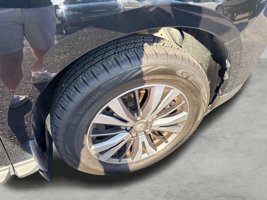 Used 2019 Nissan Pathfinder S AWD/4WD image 9