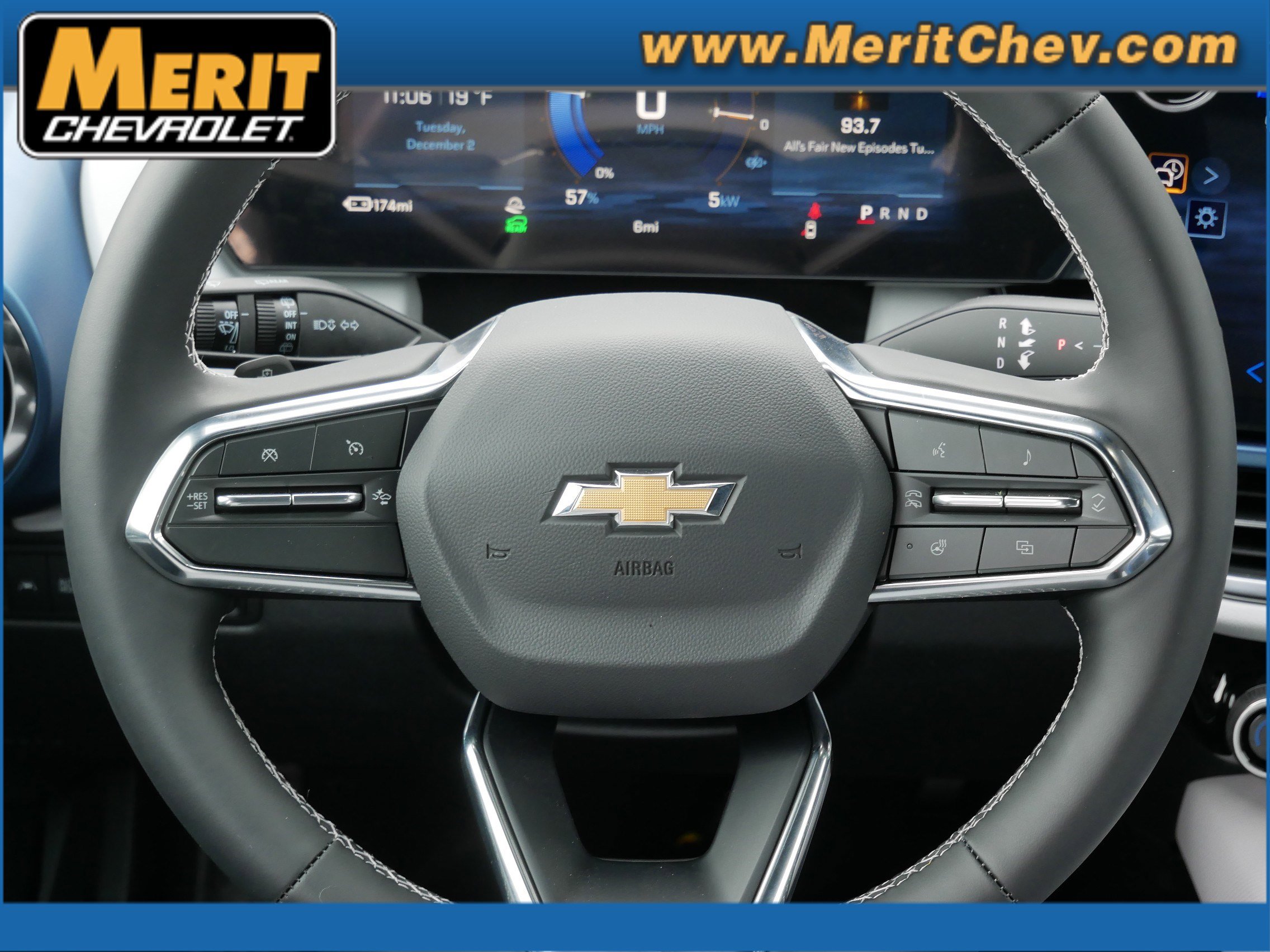New 2026 Chevrolet Equinox EV LT image 8