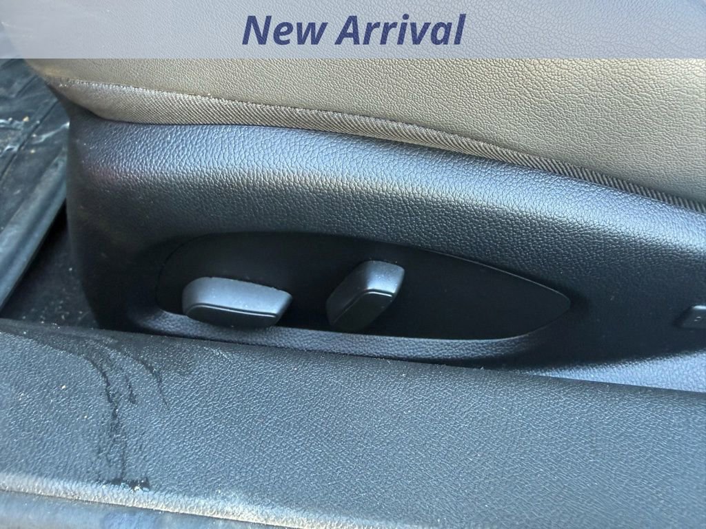 Used 2017 Chevrolet Camaro SS image 8