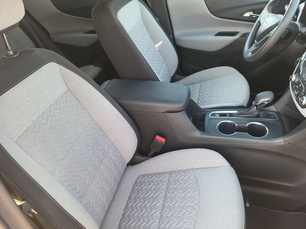 Used 2023 Chevrolet Equinox LS w/ LS Convenience Package AWD/4WD image 33