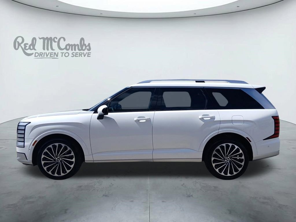Used 2026 Hyundai Palisade Calligraphy image 2