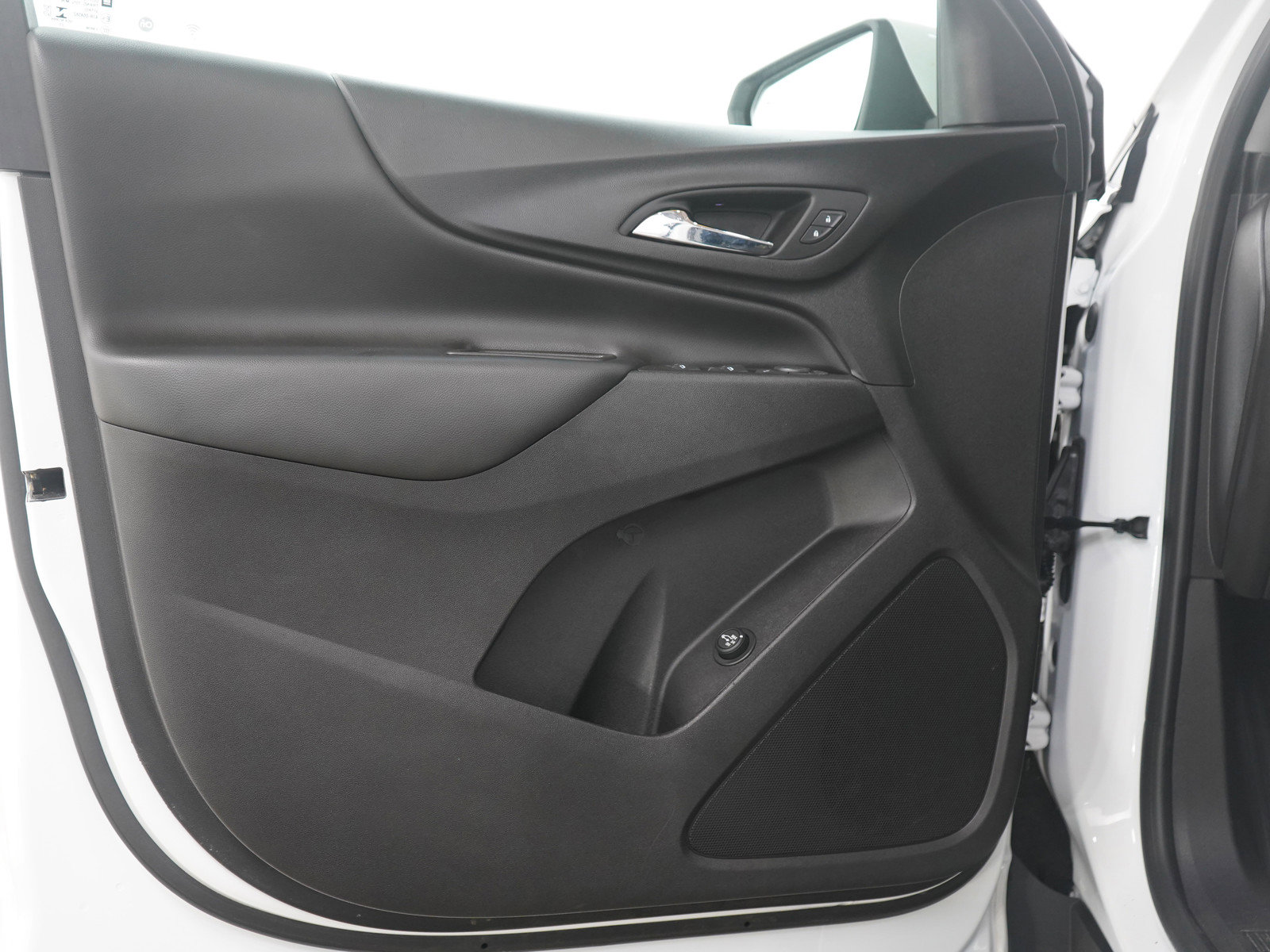 Used 2020 Chevrolet Equinox LT image 21