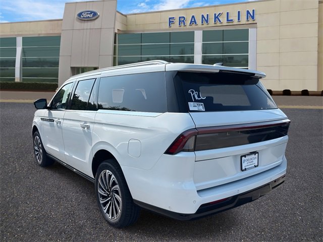 New 2025 Lincoln Navigator L Black Label image 5