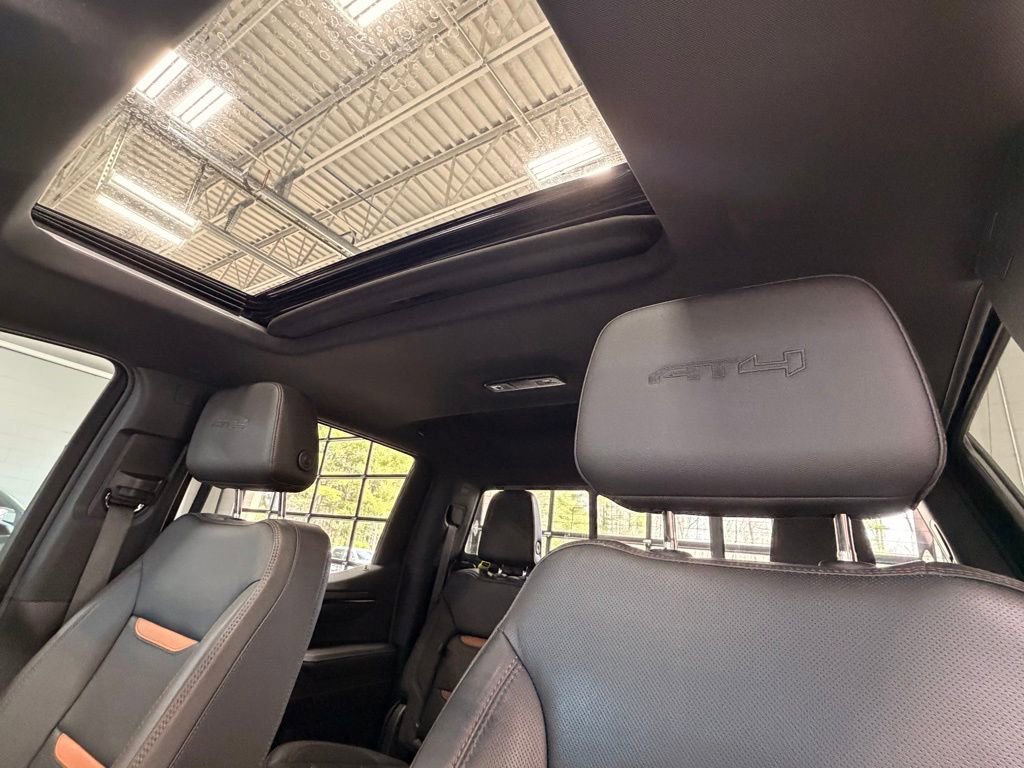 Used 2023 GMC Sierra 1500 AT4 w/ AT4 Preferred Package image 31