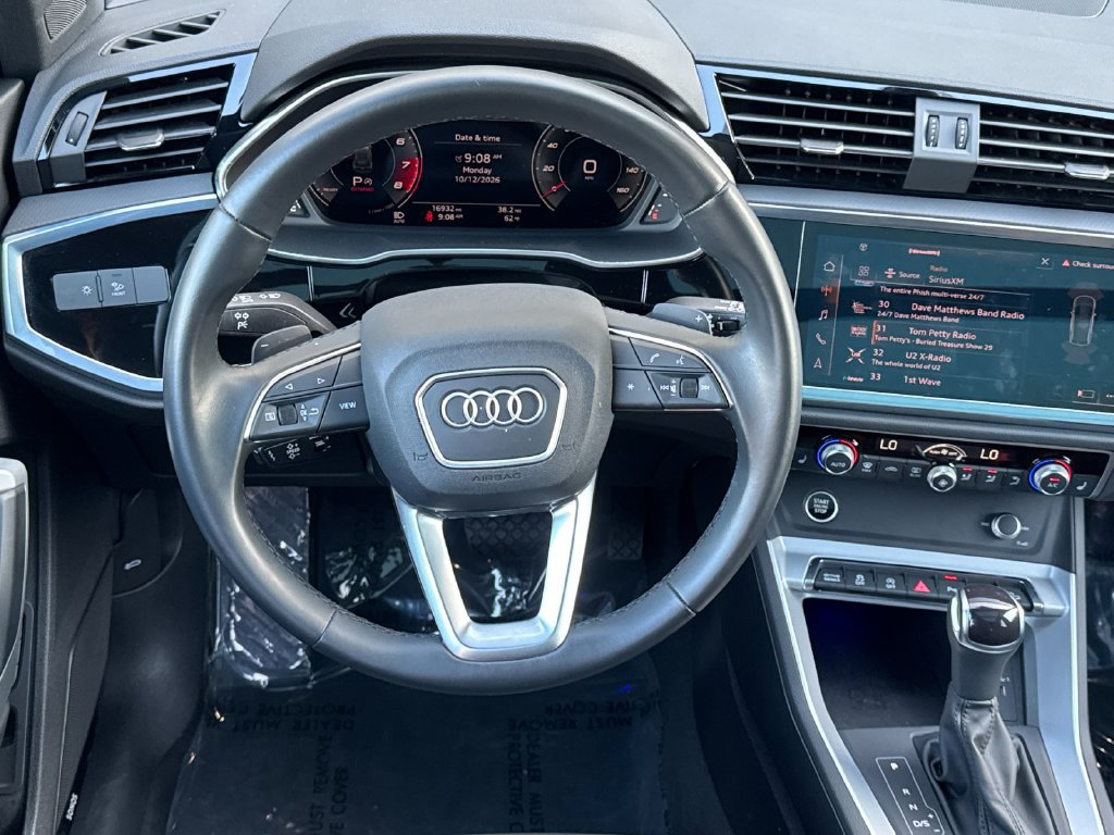 Certified 2022 Audi Q3 2.0T Premium Plus w/ Premium Plus Package AWD/4WD image 18