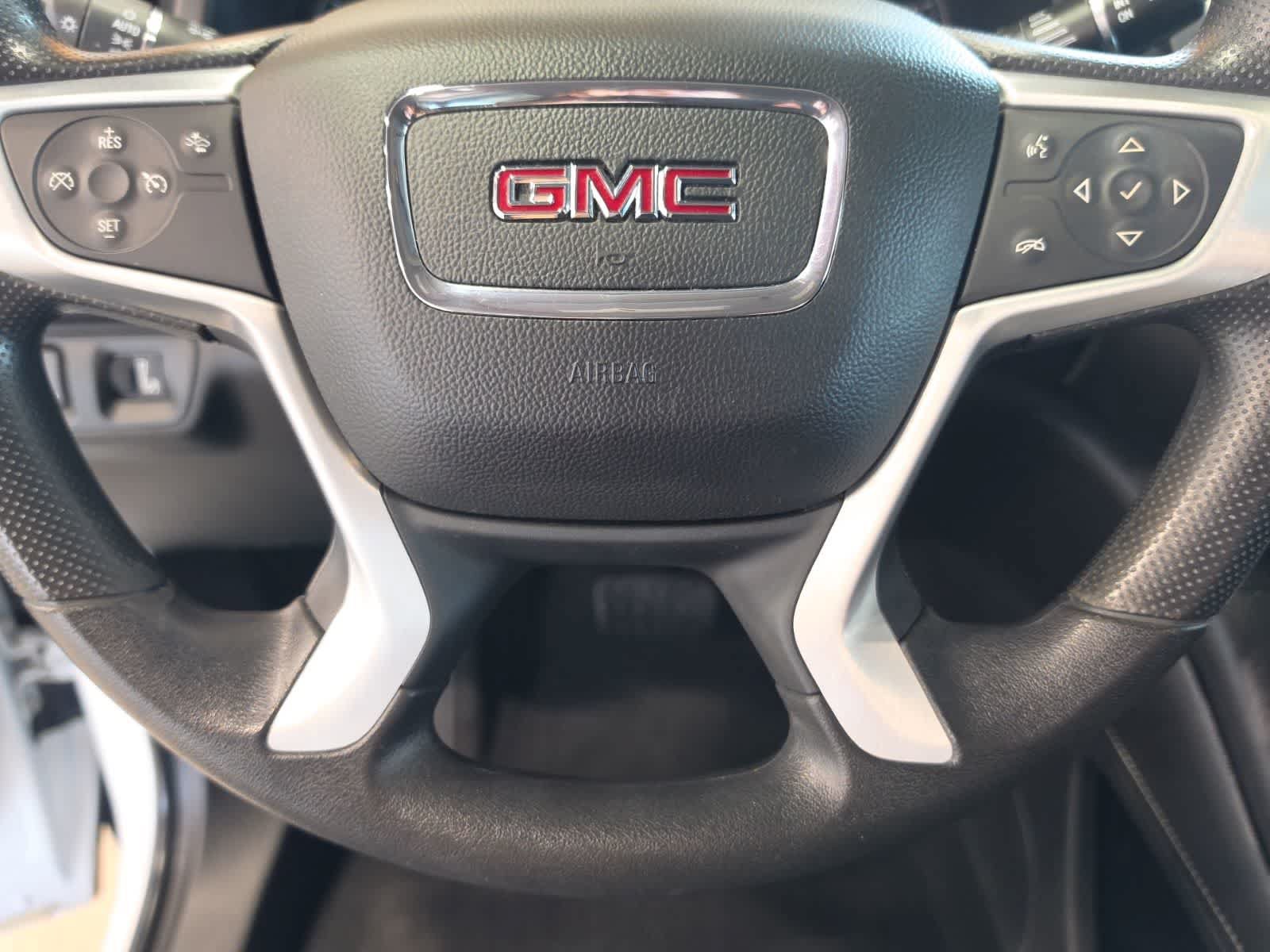 Used 2021 GMC Acadia SLE w/ LPO, Floor Liner Package AWD/4WD image 19