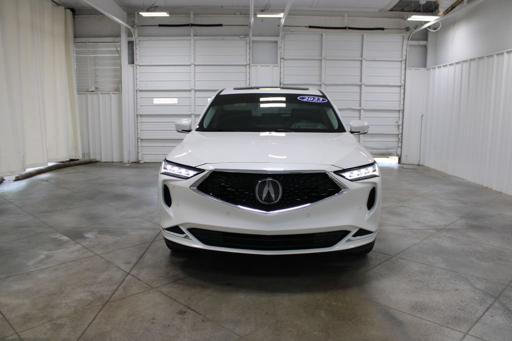 Used 2023 Acura MDX w/ Technology Package FWD image 3