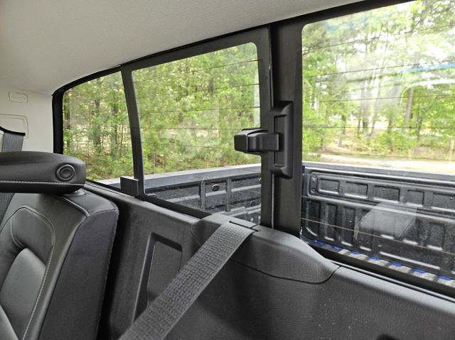 Used 2018 Chevrolet Colorado ZR2 image 28