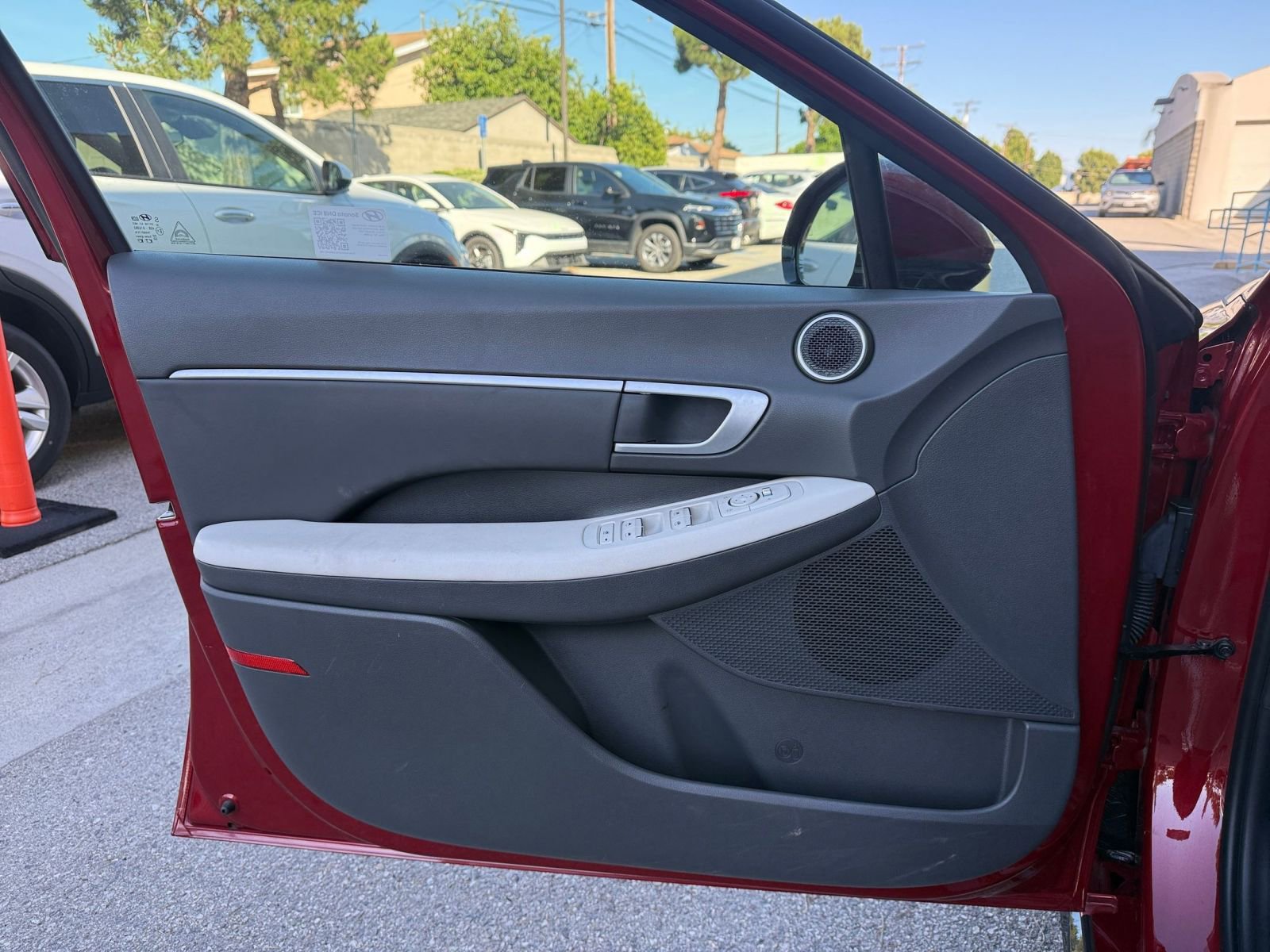 Used 2025 Hyundai Sonata SEL FWD image 18