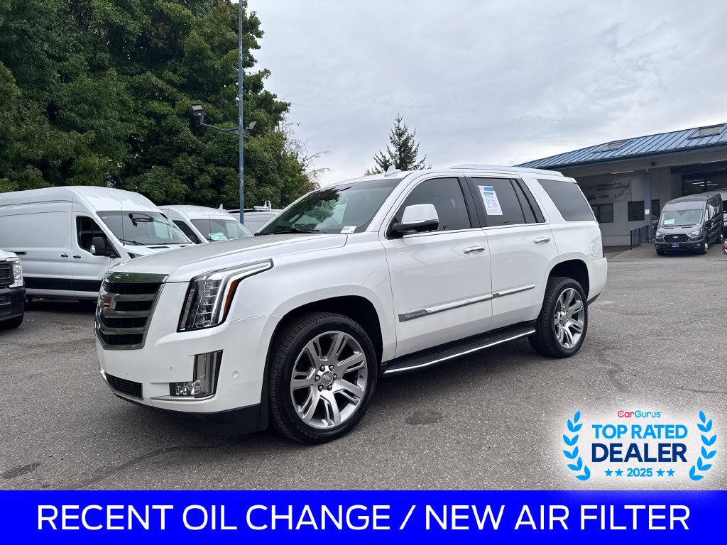 Used 2017 Cadillac Escalade Luxury AWD/4WD image 1