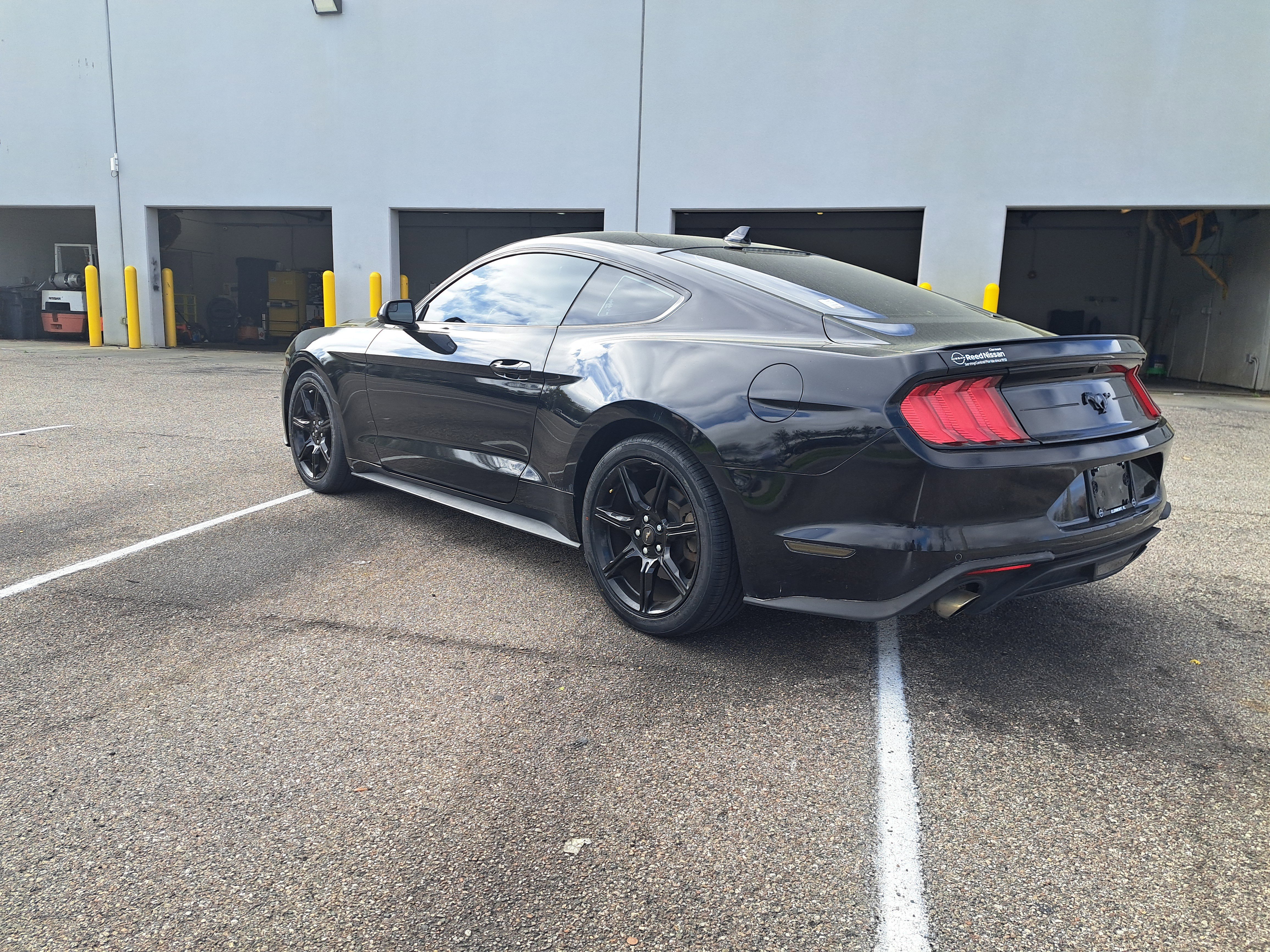 Used 2020 Ford Mustang EcoBoost w/ Equipment Group 101A image 8