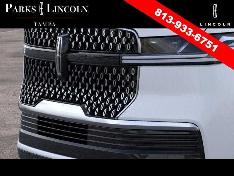 New 2026 Lincoln Navigator Premiere AWD/4WD image 17