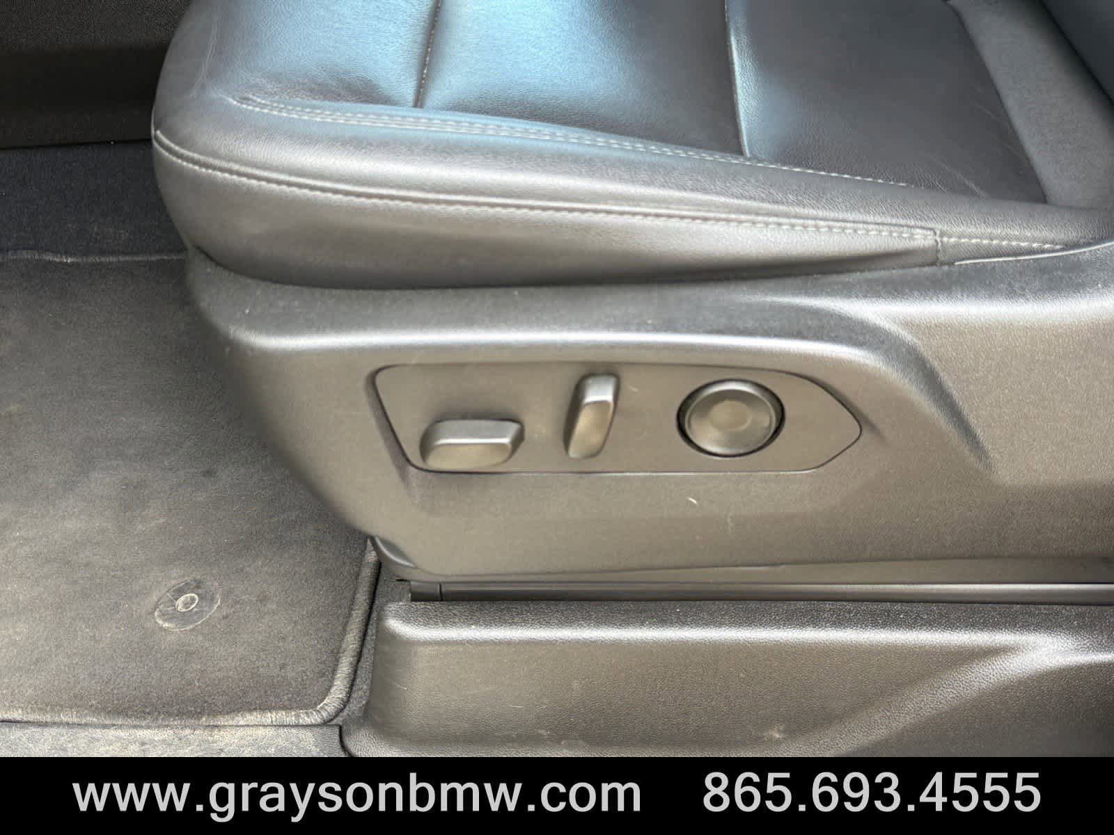 Used 2024 Chevrolet Tahoe LT AWD/4WD image 13