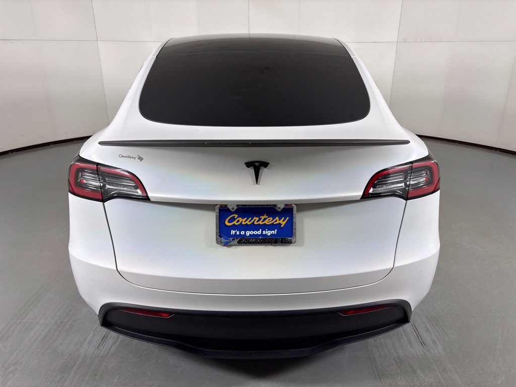 Used 2024 Tesla Model Y Performance AWD/4WD image 7
