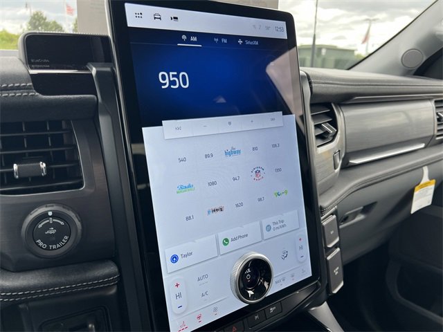 New 2025 Ford F150 Lightning Flash image 13