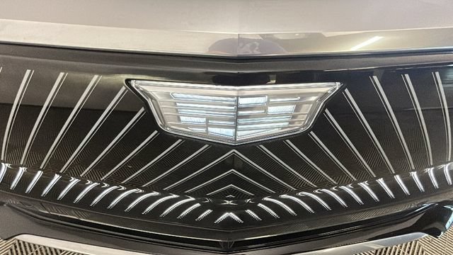 Used 2024 Cadillac Lyriq Tech AWD/4WD image 8