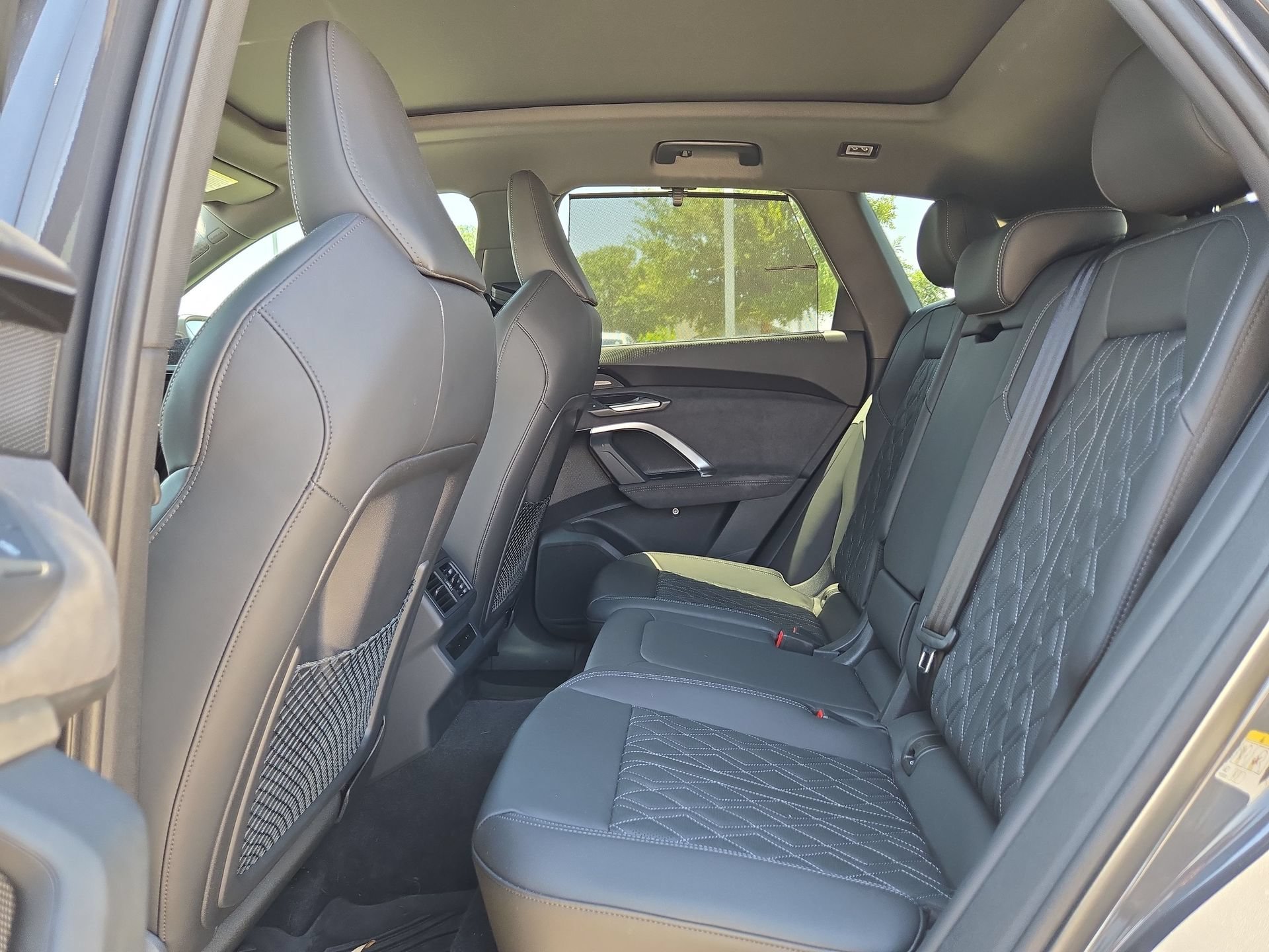 Certified 2025 Audi SQ5 Premium Plus AWD/4WD image 13