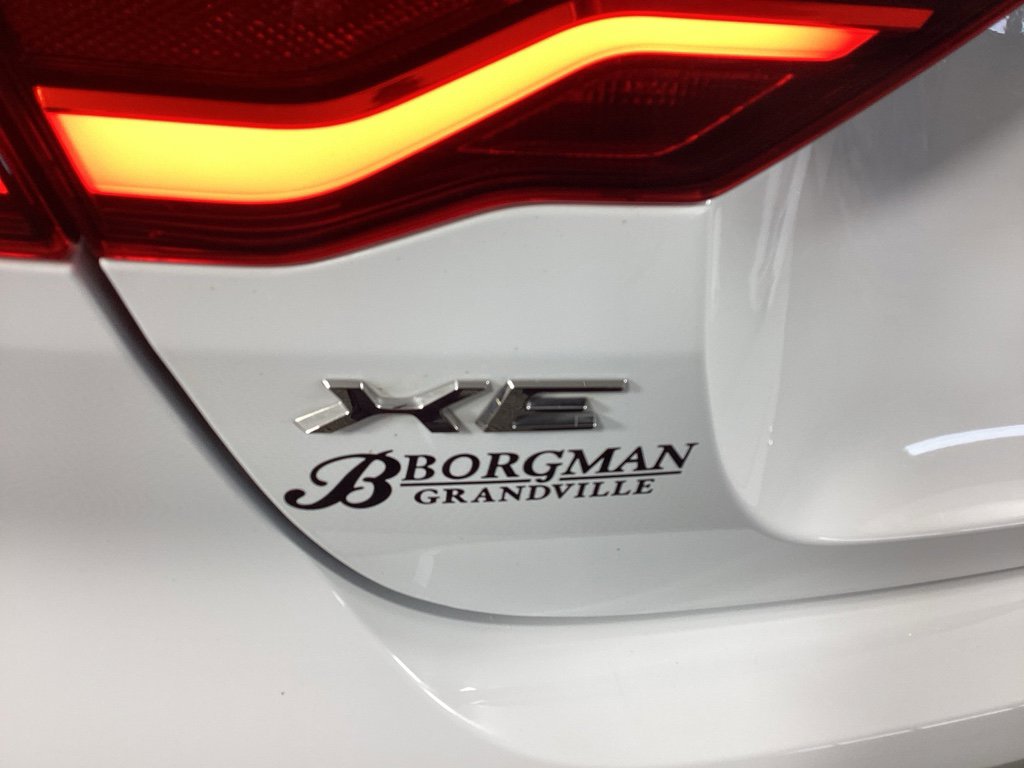 Used 2020 Jaguar XE R-Dynamic S image 37