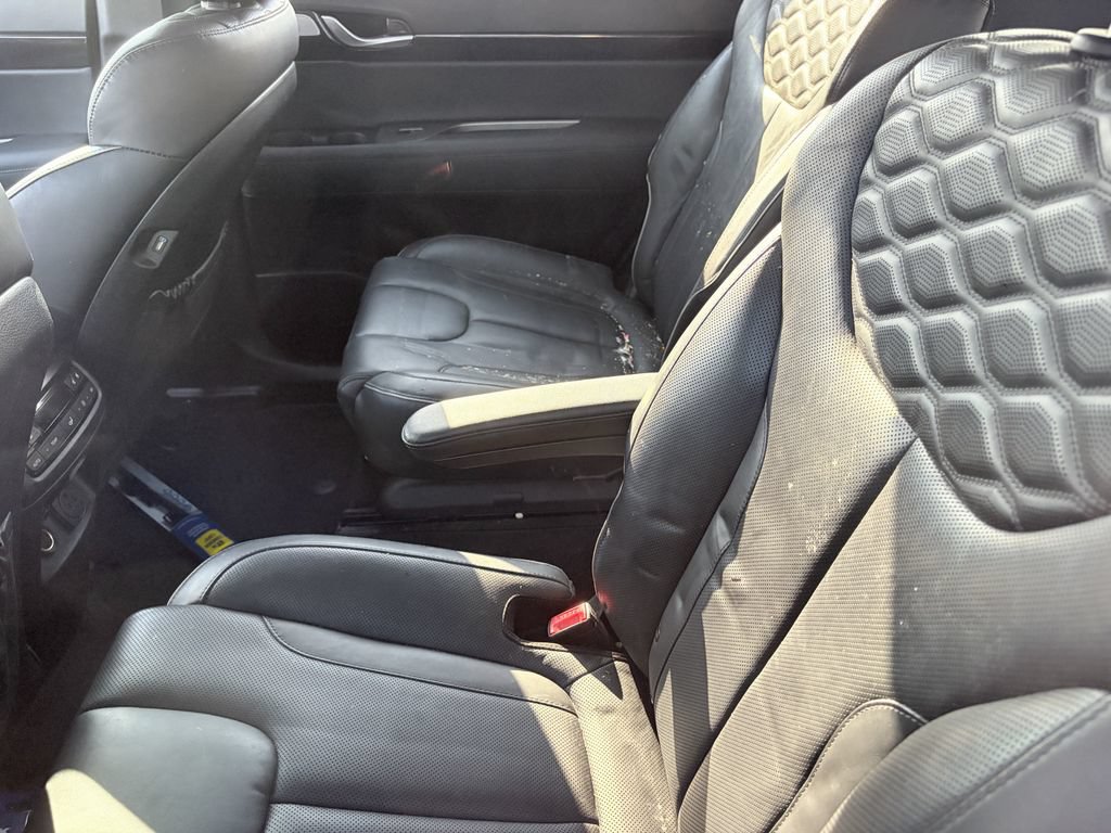 Used 2021 Hyundai Palisade Limited FWD image 8