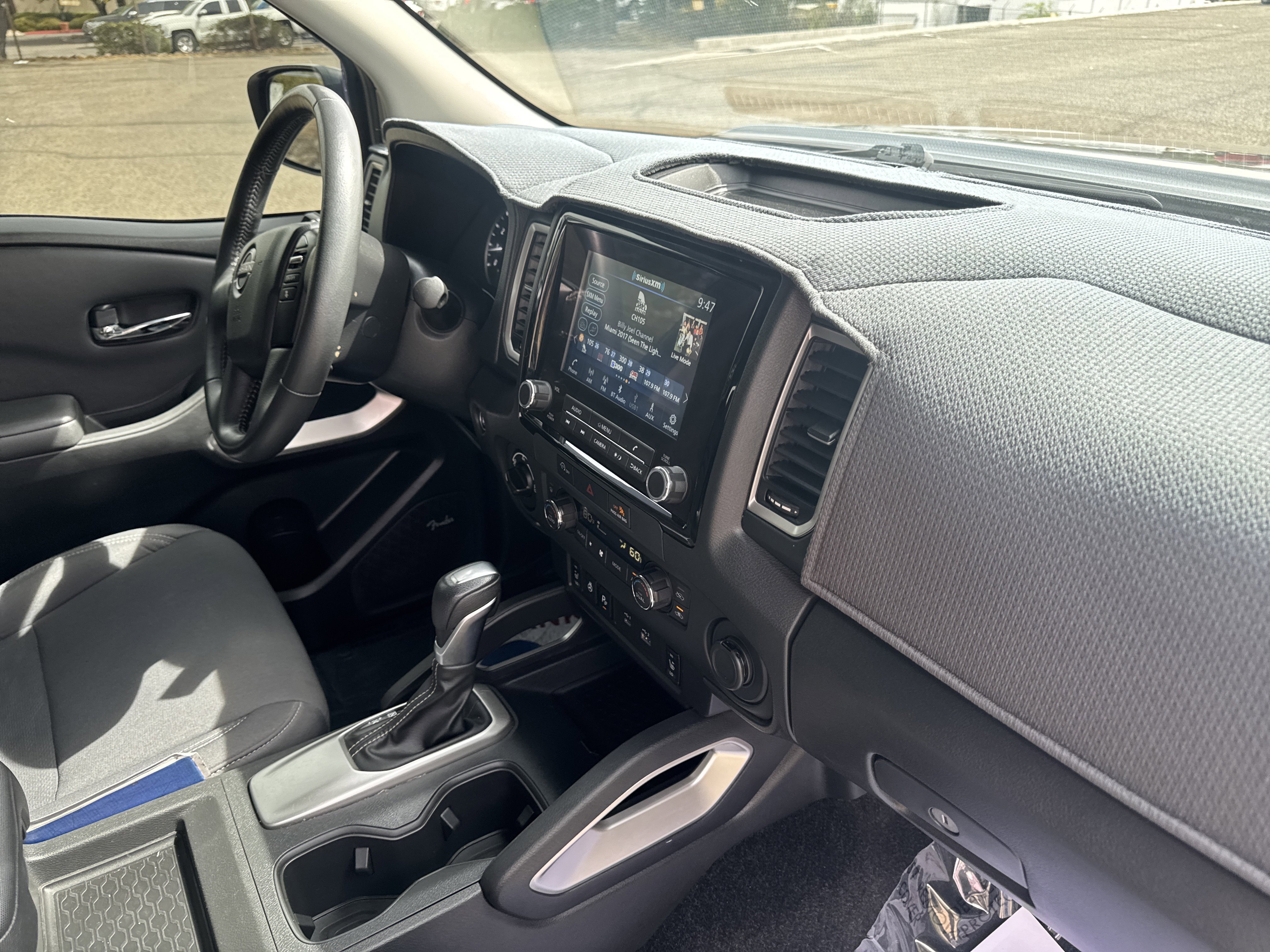 Used 2024 Nissan Frontier SV w/ SV Convenience Package AWD/4WD image 16