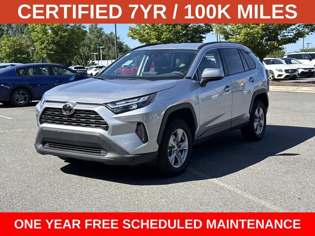 Used 2025 Toyota RAV4 XLE AWD/4WD image 5